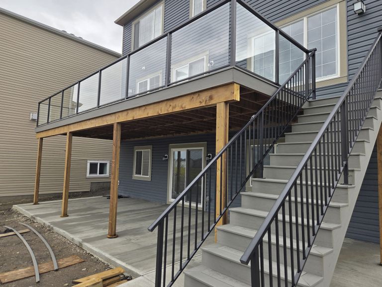 Composite deck and stairway 768x576