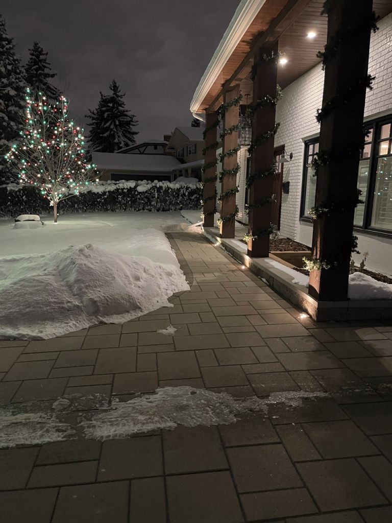 Lighting accent columns 768x1024