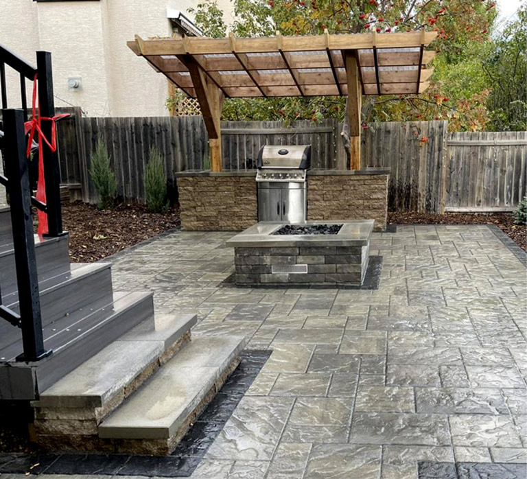 Outdoor firepits and fireplace