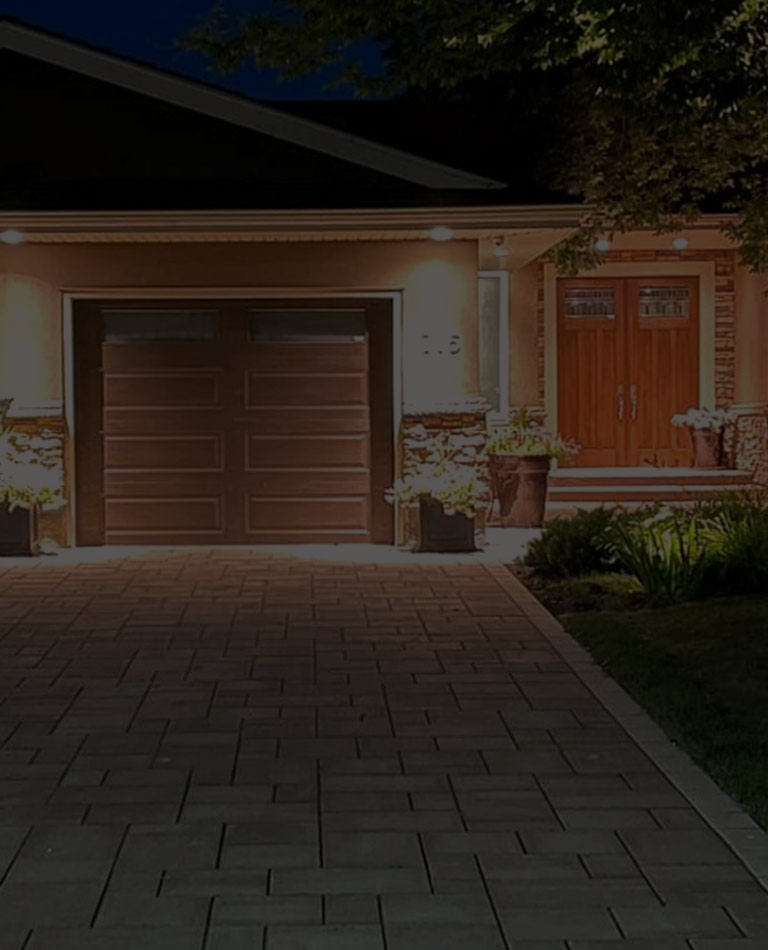 Paver driveways hero mobile