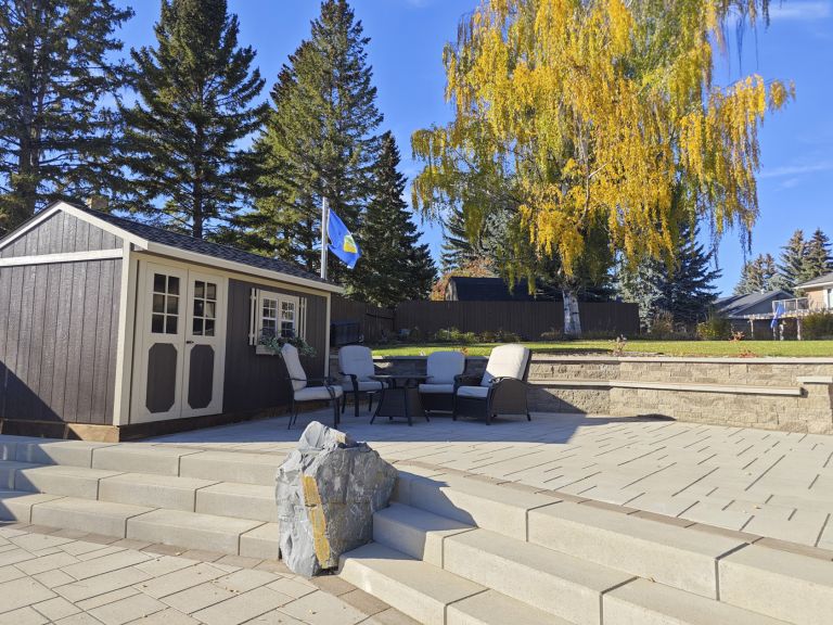 Paver patio 3 768x576