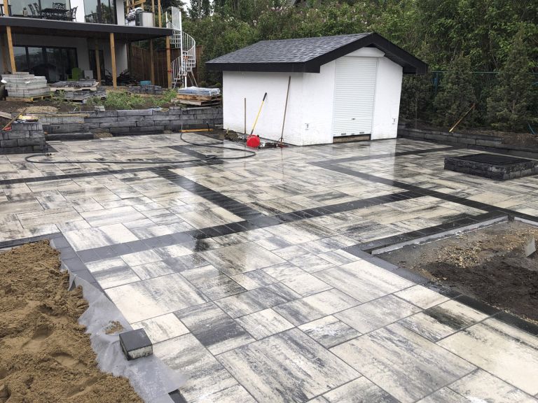 Paver patio 5 768x576